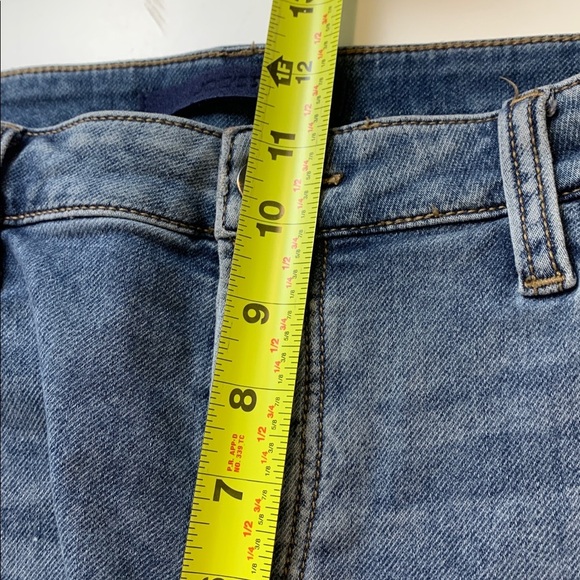 Joe’s Jeans The Scout Mid  Rise Boyfriend w Button Fly - Picture 5 of 12